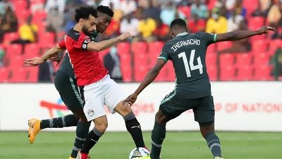 أمم أفريقيا.. بكاري جساما يحرم منتخب مصر من ركلة جزاء مستحقة أمام نيجيريا