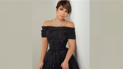 الفستان لابسها.. شرطة الموضة تسخر من إطلالة أصالة في أحدث حفلاتها