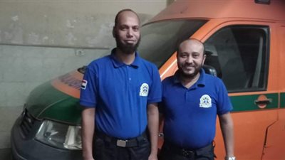 محافظ بني سويف يشيد بأمانة طاقم إسعاف لإعادته مبلغ مالي عثرا عليه بجوار متوفى