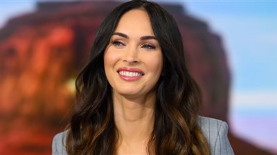 megan fox تحتفل مع خطيبها بعرض الزواج بشرب دماء بعضهما
