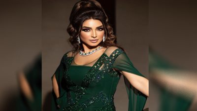 بين الأناقة والاحتشام.. روجينا تتألق في 