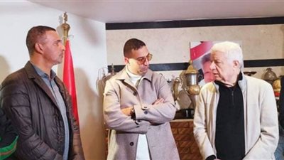 مرتضى منصور يستقبل رود خولييت بنادي الزمالك