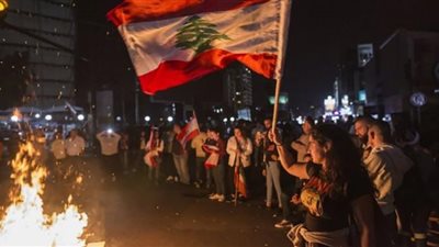 لبنان يُعيد فتح الطرق المُغلقة وهدوء يعم كل المناطق