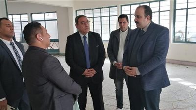 المدير التنفيذي لهيئة الاعتماد والرقابة الصحية يتفقد تجهيزات فرع السويس