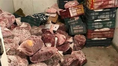 ضبط صاحب مجزر بنصف طن دواجن ولحوم فاسدة بالقاهرة
