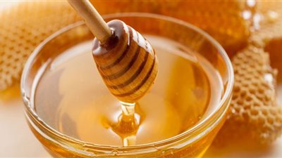خبيرة تغذية تكشف كم يكفي الجسم من العسل لتقليل خطر الالتهابات