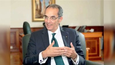 وزير الاتصالات: دعم الرئيس لفتاة 