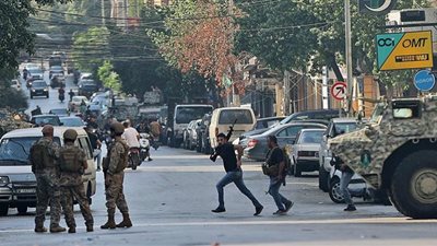 الجيش اللبناني يضبط 3 مواطنين لاتهامهم بالسلب بقوة السلاح