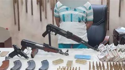 سقوط تجار مخدرات بأسلحة نارية في القليوبية