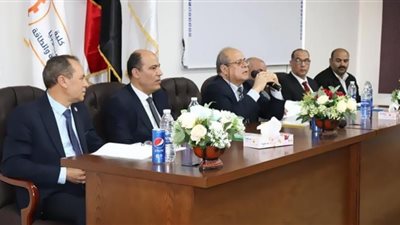 رئيس جامعة الدلتا التكنولوجية يشهد حفل ختام الأنشطة الطلابية