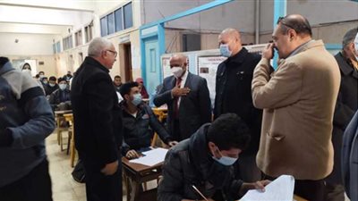 نائب رئيس جامعة الزقازيق يتابع أعمال الامتحانات بكلية علوم ذوي الإعاقة والتأهيل