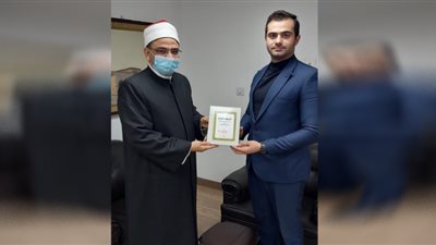 الأوقاف تهدي فلسطين 155 مجموعة من سلسلة 