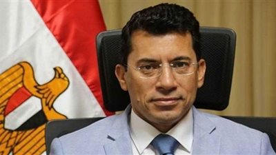 وزير الرياضة يوجه بدعم الحالة الصحية للاعب فريق النجوم