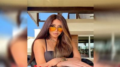سارة سلامة تمزج بين الجرأة والأنوثة في أحدث ظهور عبر إنستجرام