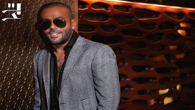 تامر عاشور في 