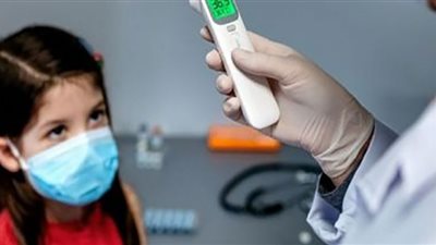 (فيديو) أستاذ صدر: تغير نبرات الصوت من أعراض الإصابة بأوميكرون