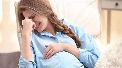 ولادة جنين ميت.. تحذيرات من مخاطر كارثية تطال النساء الحوامل بسبب كورونا