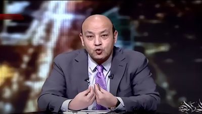 إدونا فرصتنا.. عمرو أديب لرئيس الوزراء: مش ناوي تعمل لقاء مع مذيعين مصريين؟ 