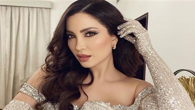 شاهد.. نسرين طافش تستعرض نحافة خصرها بهذه الإطلالة