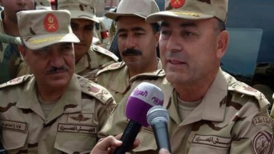 الفريق أسامة عسكر يشهد إحدى مراحل مشروع مراكز قيادة خارجى ذو مستويين (سهم-1)