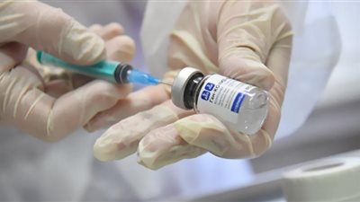 فيديو.. القومي للبحوث:لا توجد أعراض جانبية للقاح المصري بعد إجراء التجارب السريرية عليه
