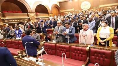 الشيوخ يستقبل شباب برنامج منحة ناصر للقيادة الدولية