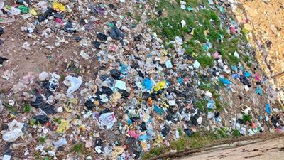 محافظ الاسماعيلية يستجيب لشكاوى الأهالى برفع القمامة