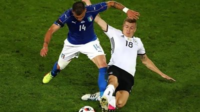 التعادل يسيطر على الشوط الأول من مباراة ألمانيا وإيطاليا