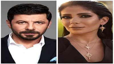 إياد نصار يشيد بالعمل مع منى زكي ويصفه بـ 