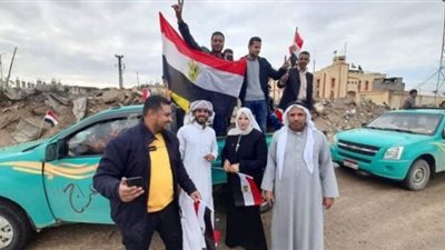 قبلوا الأرض.. تفاصيل عودة أهالي الشيخ زويد لمنازلهم وكيفية تعويضهم (فيديو)