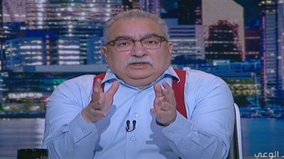 إبراهيم عيسى: قرارات السيسي تدعم المواطن بمواجهة الظروف الصعبة (فيديو)