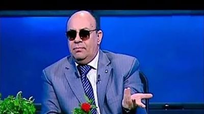 مبروك عطية عن عروس كفر الدوار: 