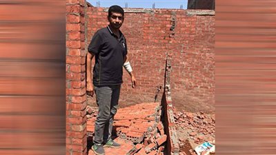 إزالة مخالفة بناء حوائط مخالفة على مساحة 70 متر بكفر الشاوش بالشرقية