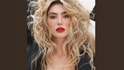 ستيفاني صليبا تعتمد المشجر في أحدث إطلالاتها عبر إنستجرام (صور)