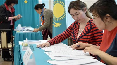 كازاخستان تصوت لصالح تعديل الدستور في استفتاء