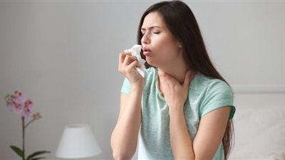 منها السعال.. أعراض غير متوقعة لسرطان الرئة| الأشخاص الأكثر عرضة للإصابة به