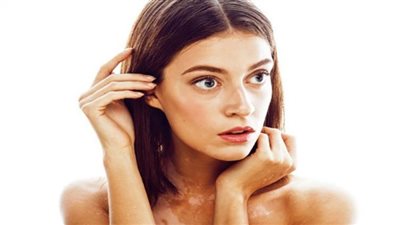 منها البهاق.. طبيبة تحذر من أمراض جلدية خطيرة يسببها فيروس كورونا