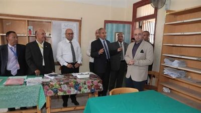 محافظ بني سويف يتفقد كنترول التعليم الصناعي لامتحانات أكثر من 34 ألف طالب