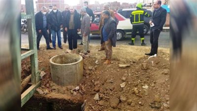 محافظ الشرقية يُشدد علي سرعة الانتهاء من تطوير طريق العشة ومتنزة العائلات بكفر أبو حسين