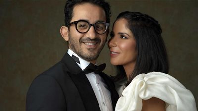 هل يُطلق احمد حلمي منى زكي بسبب جرأتها في فيلم أصحاب ولا أعز؟| مصدر مقرب يكشف التفاصيل كاملة