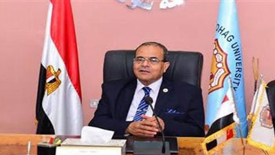 جامعة سوهاج تهنئ الرئيس السيسي والشعب المصري بعيد الشرطة وذكرى ثورة يناير