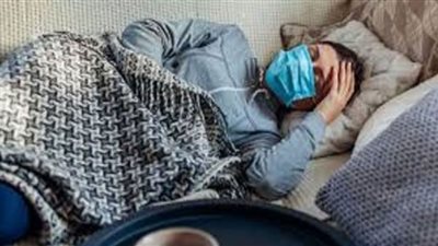 بعد انتشاره.. نصائح لمرضى أوميكرون في العزل المنزلي