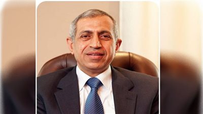 إعادة امتحانات الدبلومة الأمريكية بالأكاديمية العربية بالنظام الورقى لجميع الطلاب