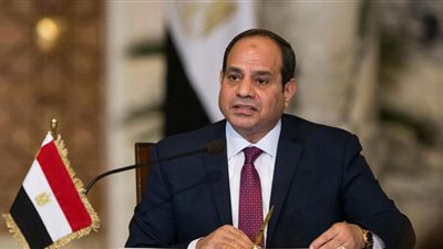 السيسي يستقبل الرئيس الجزائرى عبد المجيد تبون بمطار القاهرة