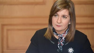 تطورات جديدة حول وثيقة التأمين للمصريين بالخارج تكشف عنها وزيرة الهجرة