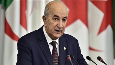 الرئيس الجزائري يجري محادثات مع نظيره الفنزويلي
