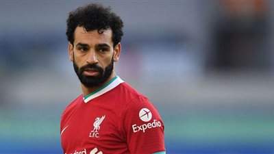 تفاصيل جديده بشأن تجديد عقد محمد صلاح مع ليفربول