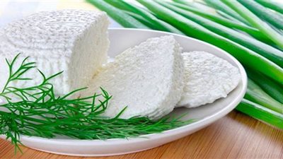 ما هي الأطعمة التي يجب تناولها لتحسين صحة الكبد؟