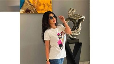 الترينج يعكس شباب هيفاء وهبي (صور)