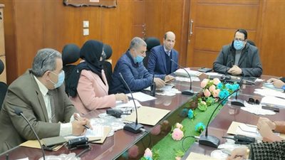 تعليم الغربية يناقش الضوابط والتعليمات العامة خلال امتحان الإعدادية